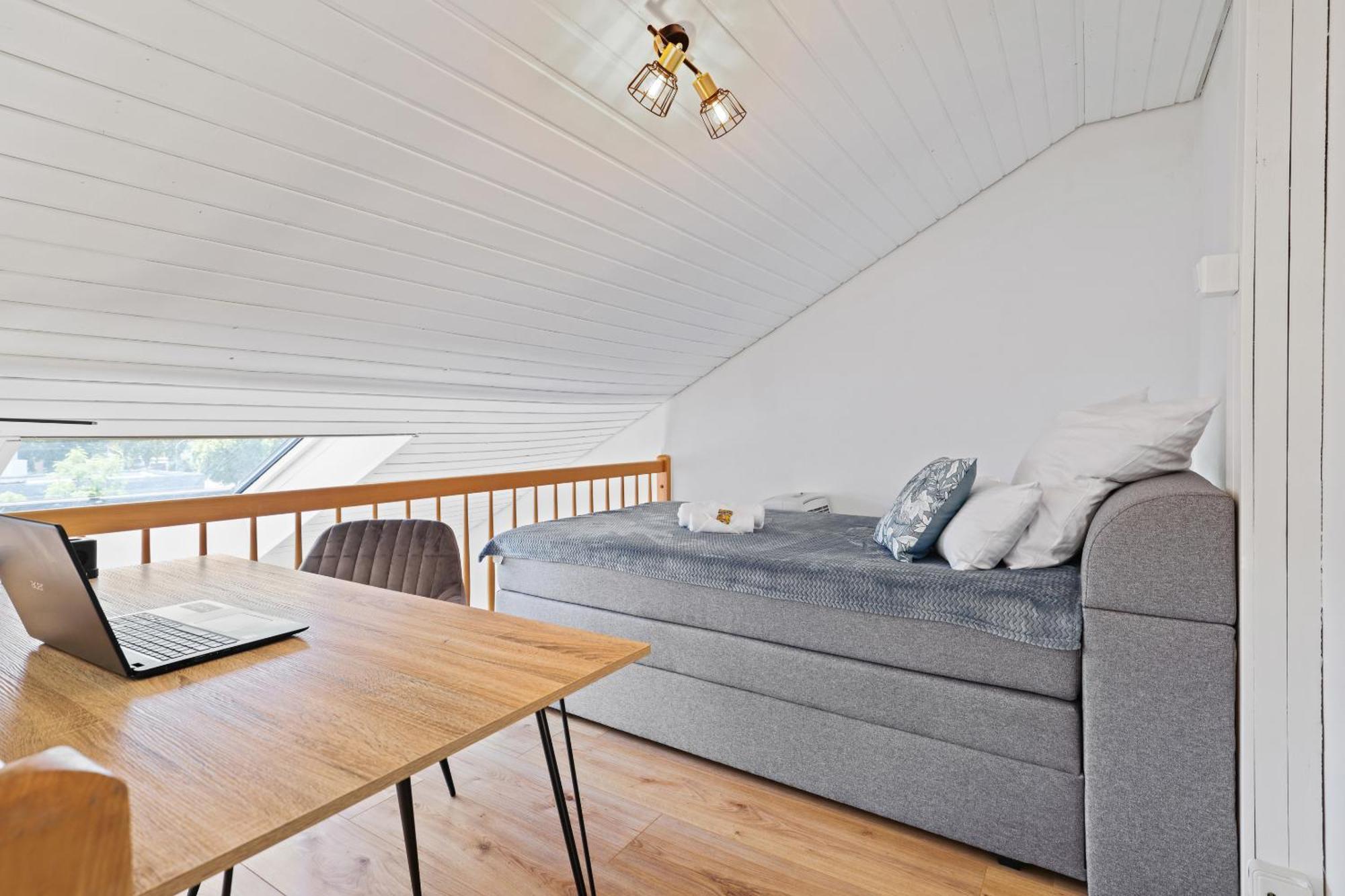 Apart21 - Blue - Maisonette - Netflix - Parking - Near Audi Ингольштадт Экстерьер фото